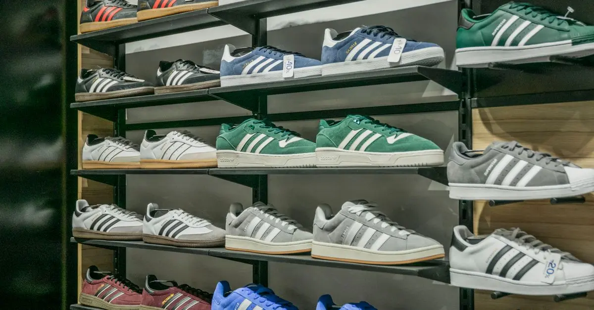 10 Essential Tips for Choosing the Right Sports Shoes