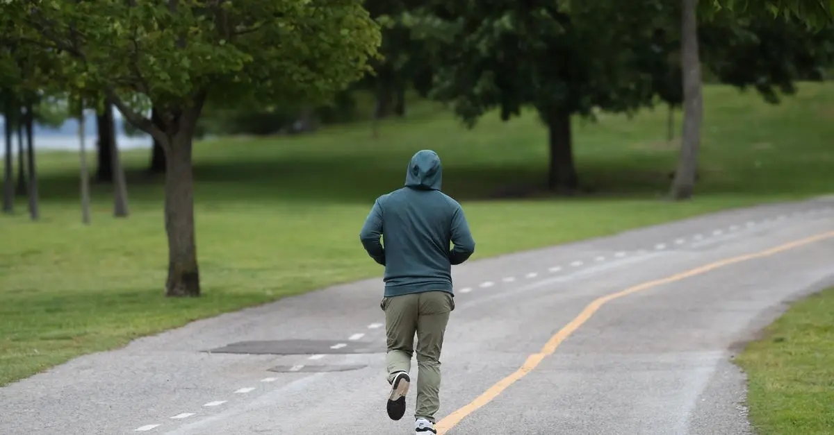 How to Start a Running Routine: Essential Tips for Beginners