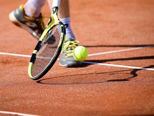 10 Essential Tips for Choosing the Right Sports Equipment