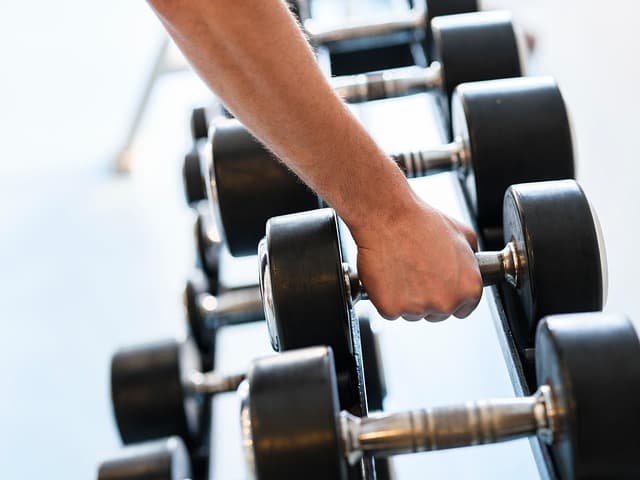 Comment Maximiser Votre Performance avec des Exercices de Force